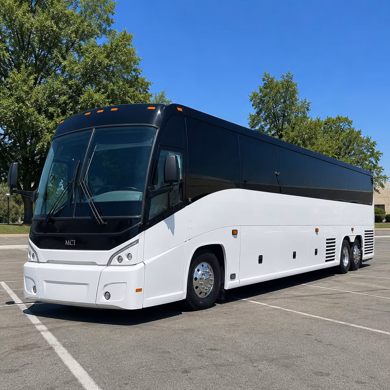 airport connections and long distance transfers from bloomington to regional hubs
