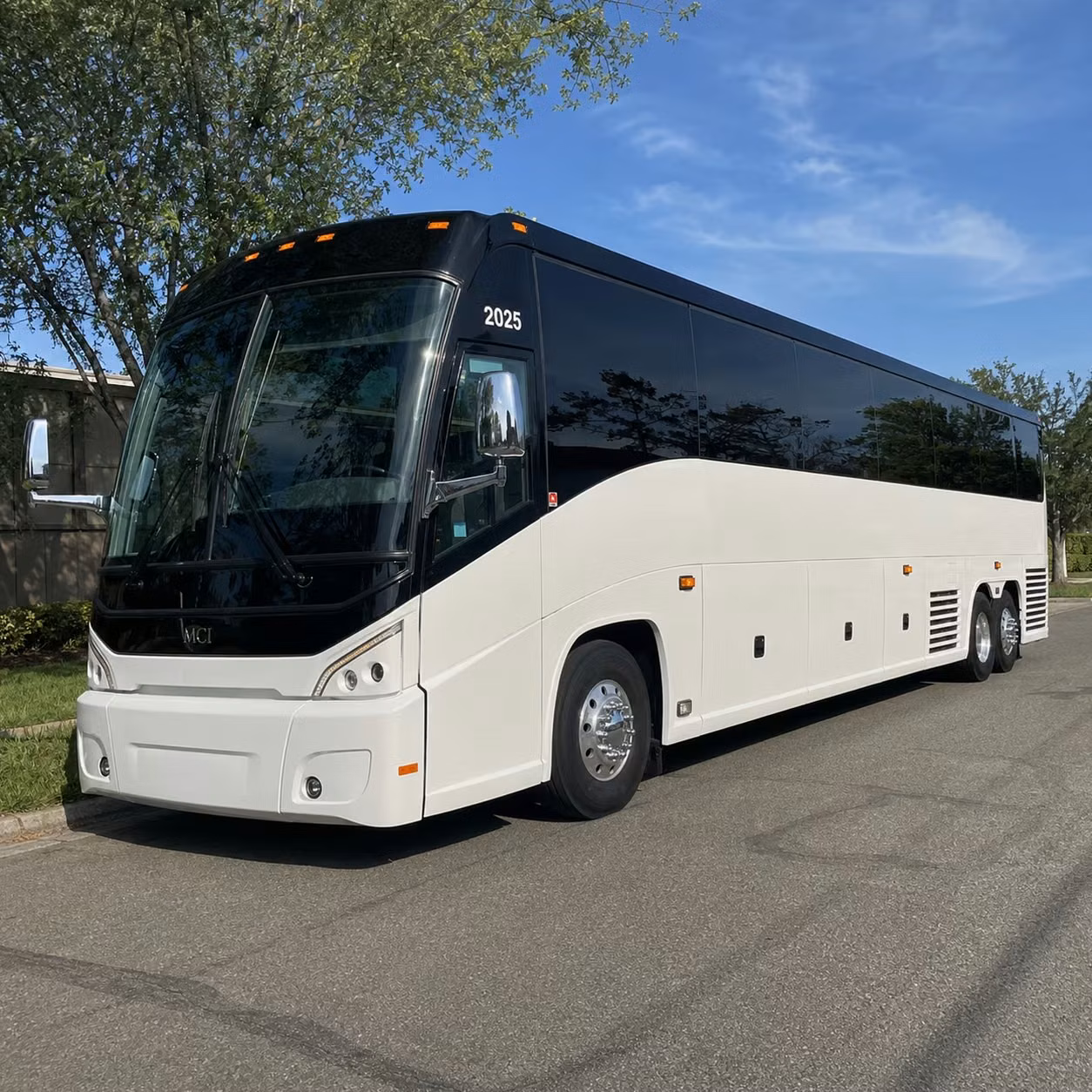 bloomington corporate groups and convention shuttles heading out of state