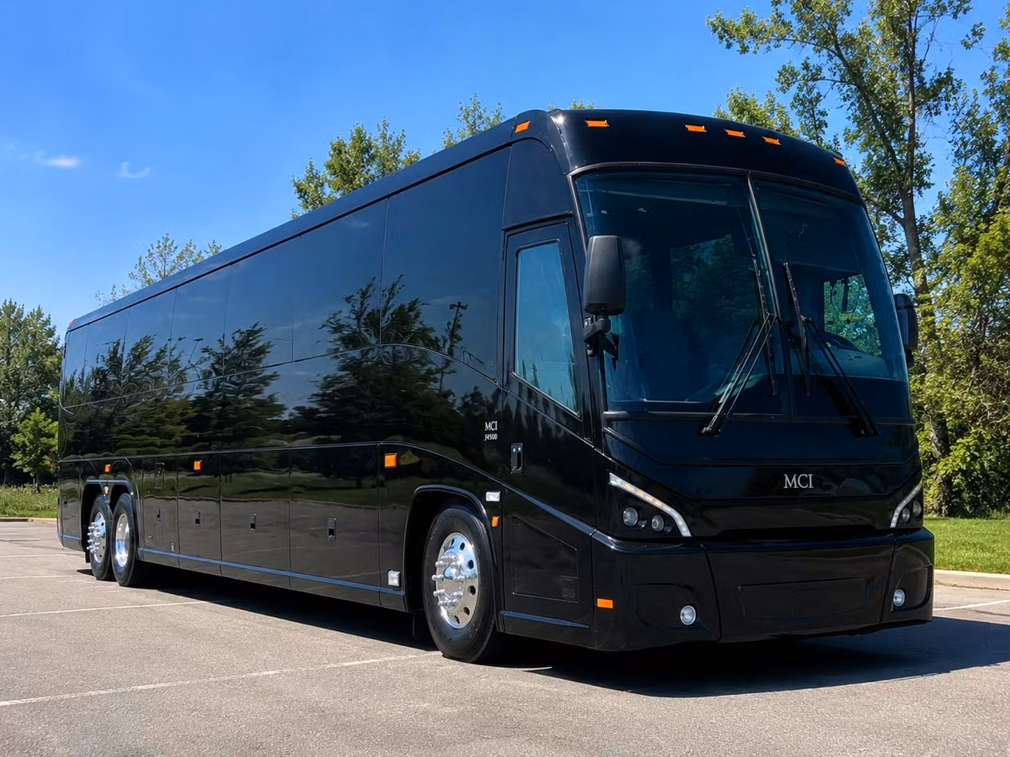 bloomington wedding shuttle bus rentals for your big day