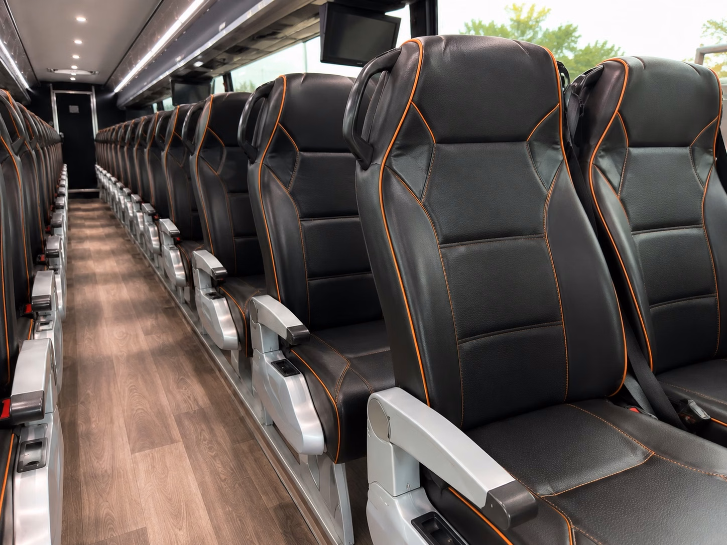 get the best bloomington prom transportation rates by booking early