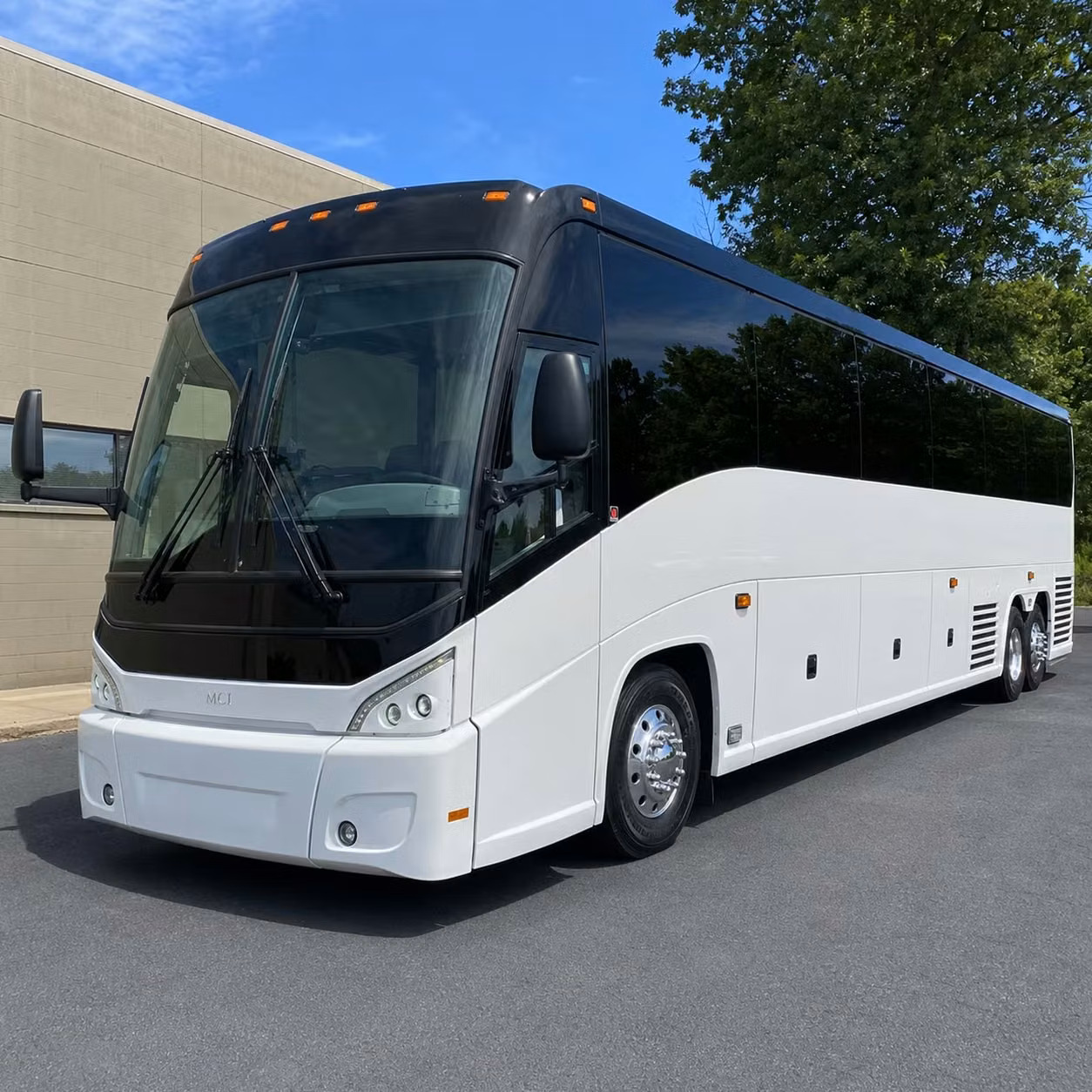 long distance transportation in bloomington and all the surrounding areas