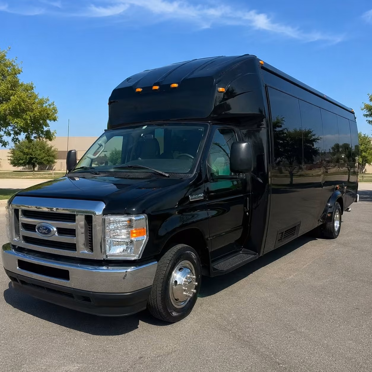 party buses and minibuses available for bloomington prom groups of every size