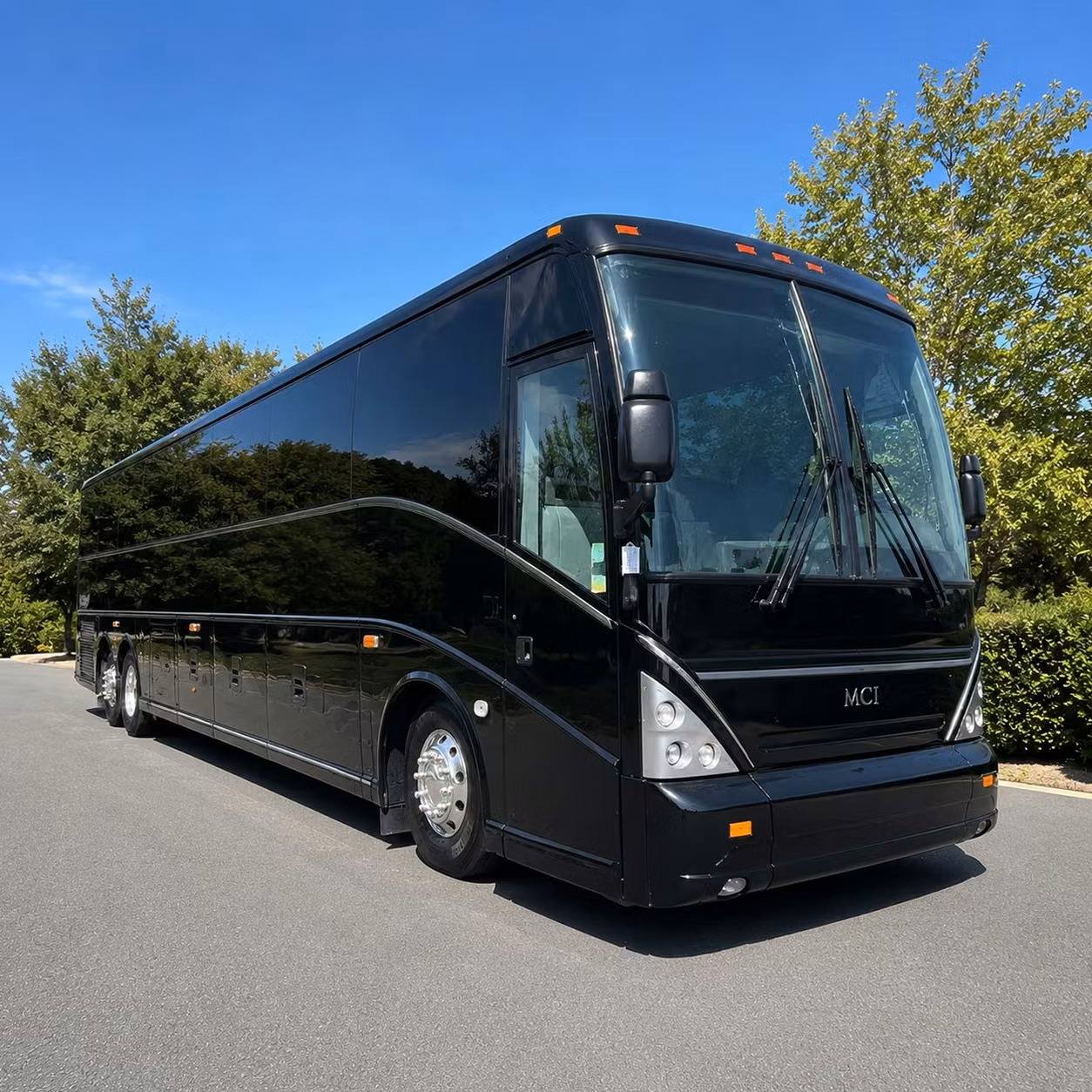 recurring corporate shuttle programs for bloomington businesses
